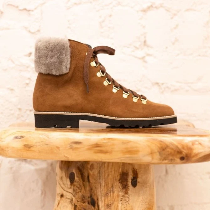 Canazei - Amaretto Suede SAMPLE SALE -FINAL SALE - Image 3