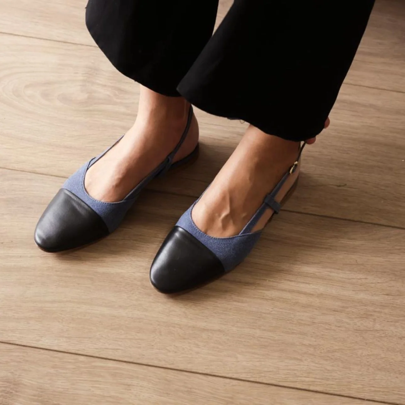 Capri - Denim/Black - Image 2
