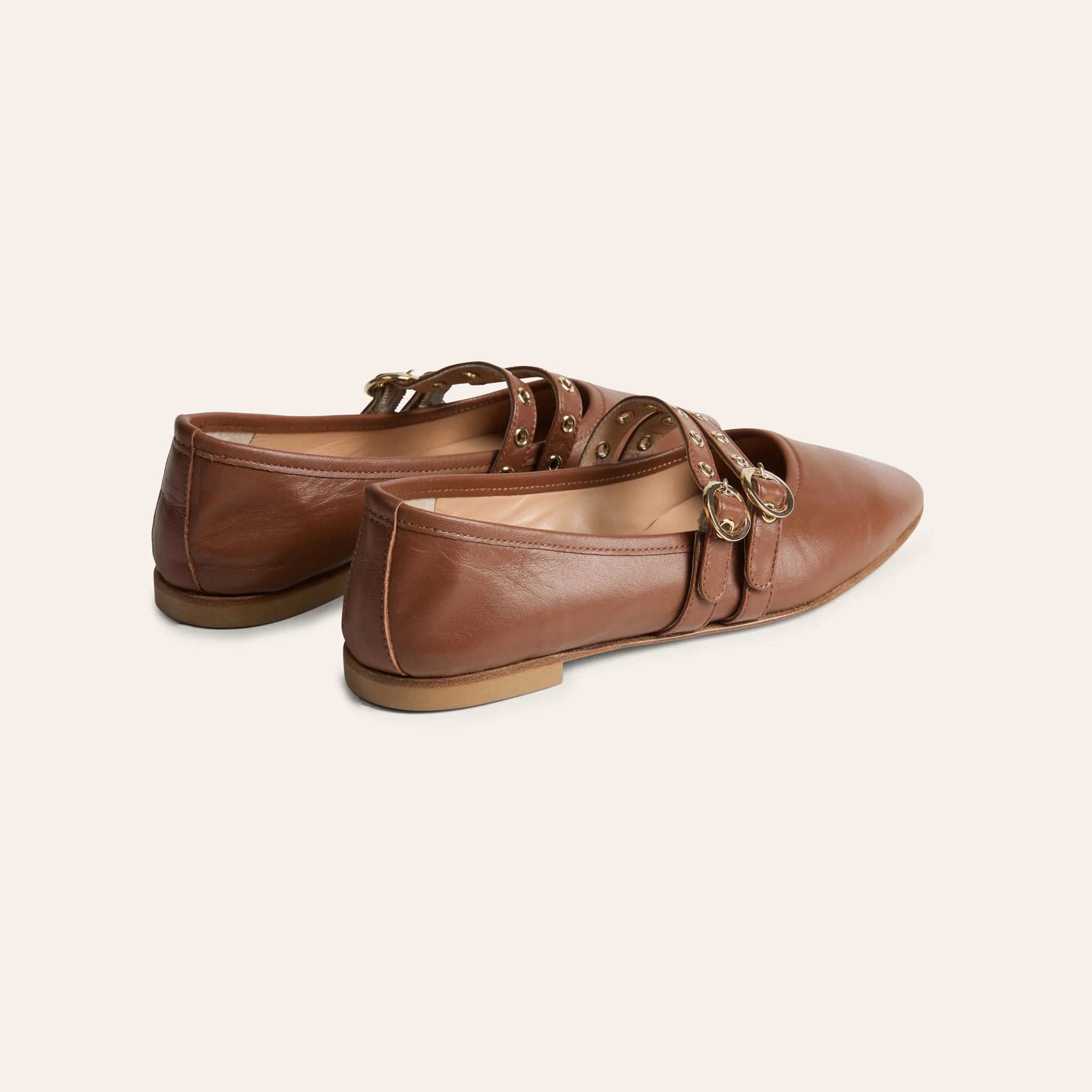 Como 2 Buckle - Pecan - Image 5