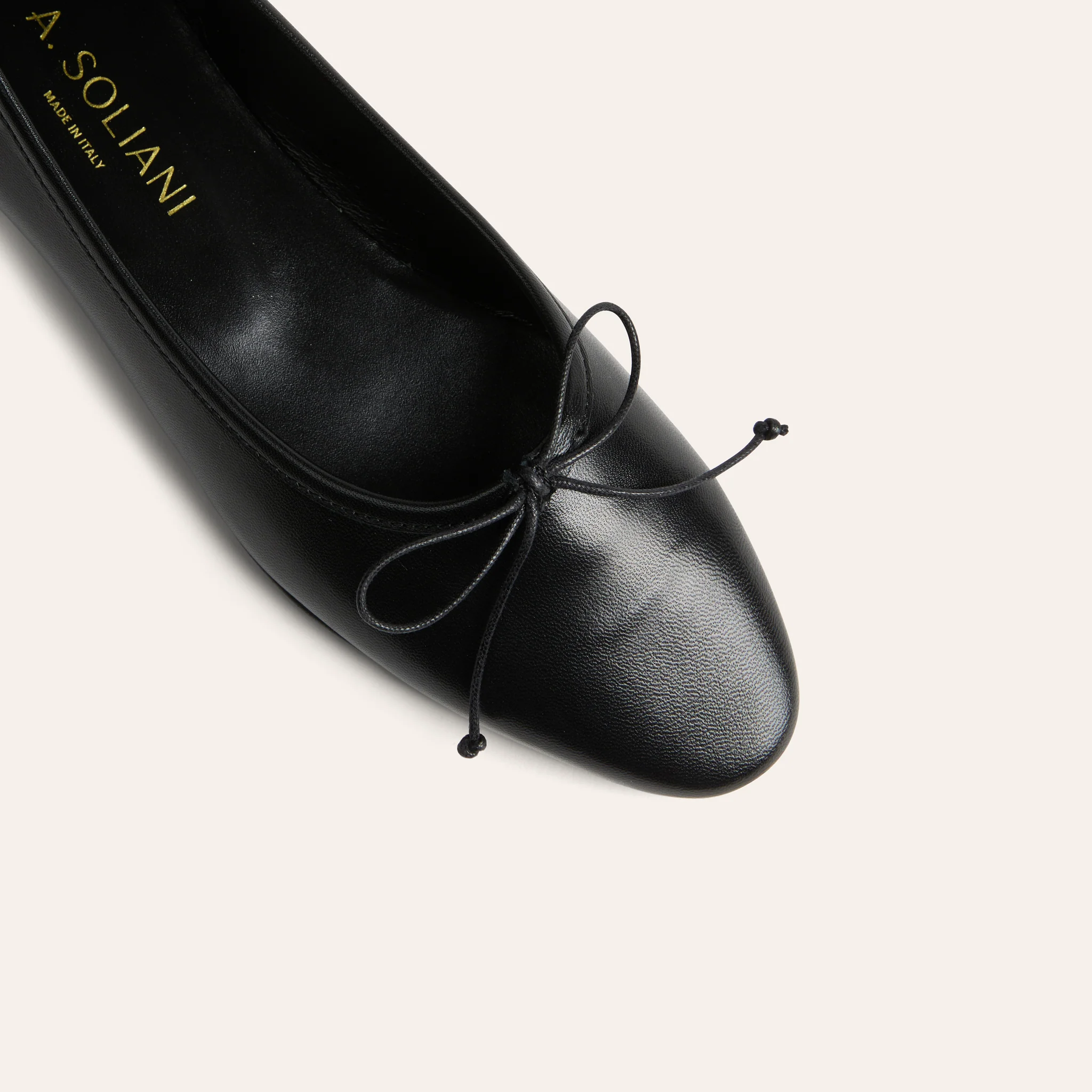 Como - Black Leather - Image 7
