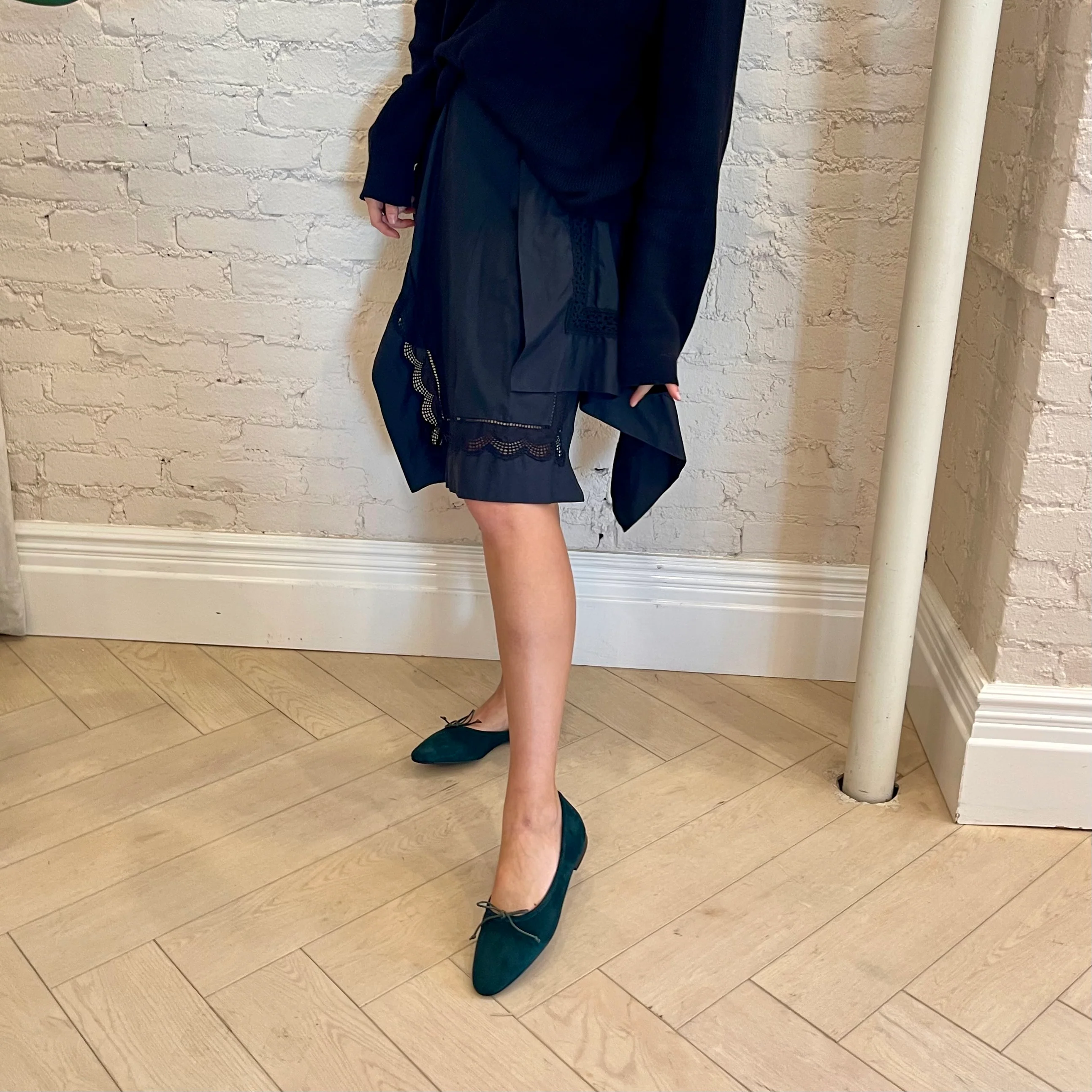 Como - Forest Green Suede - Image 2