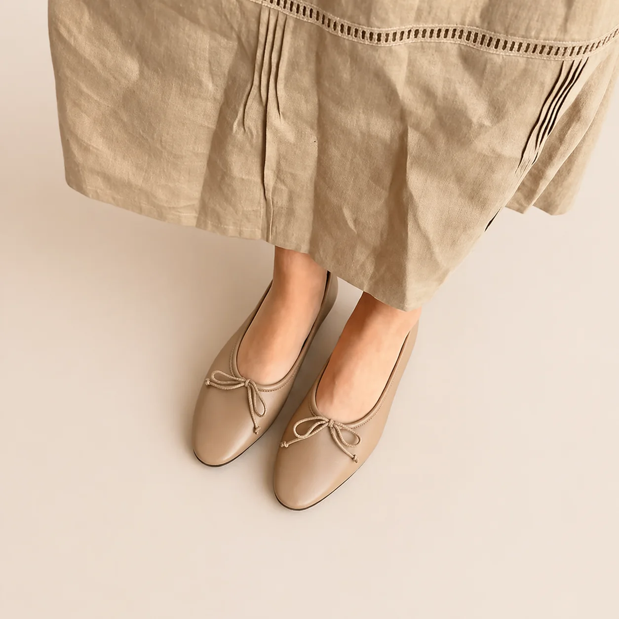 Como - Light Taupe - Image 2