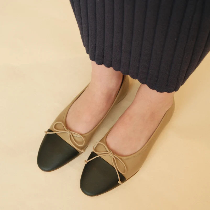 Como - Light Taupe/Black - Image 3