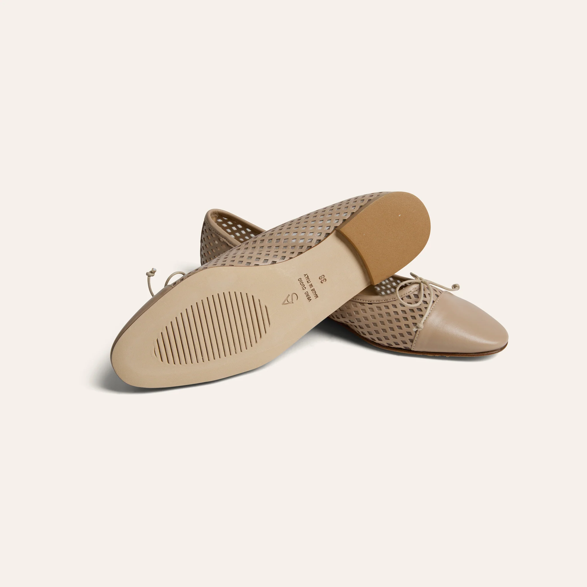 Como - Perforated Beige - Image 6