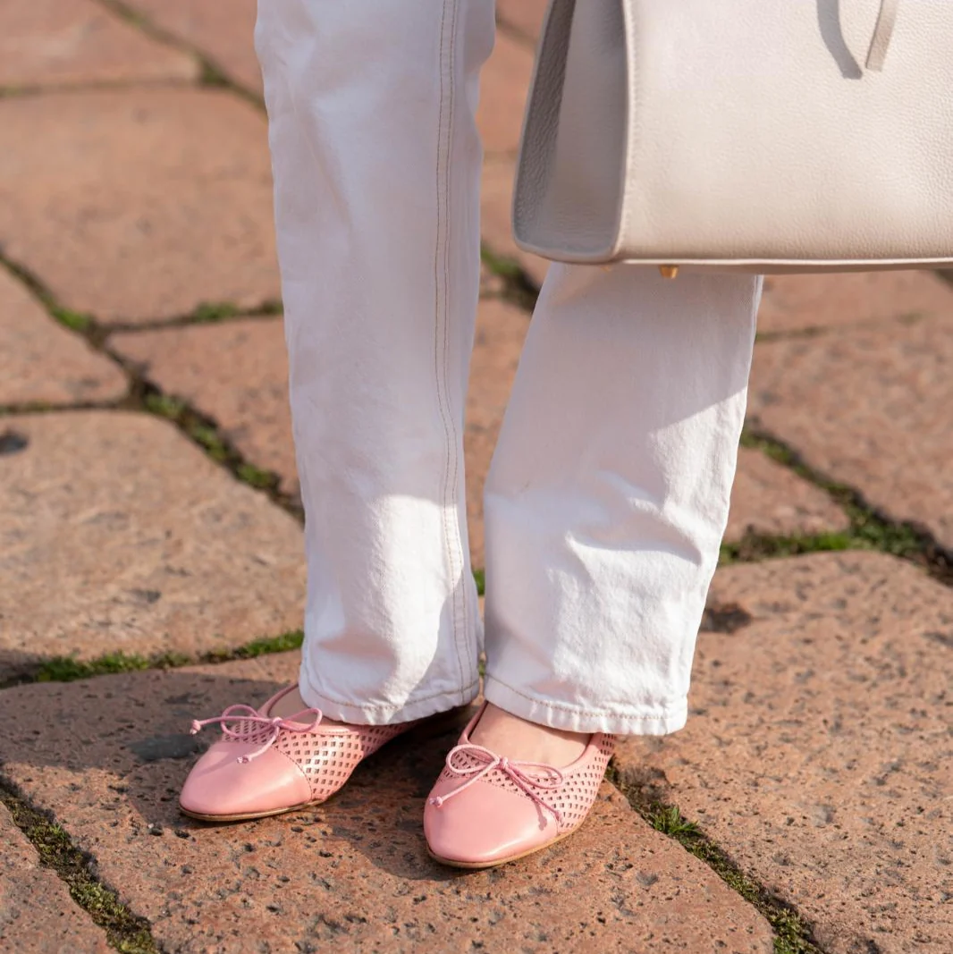 Como - Perforated Peony - Image 3