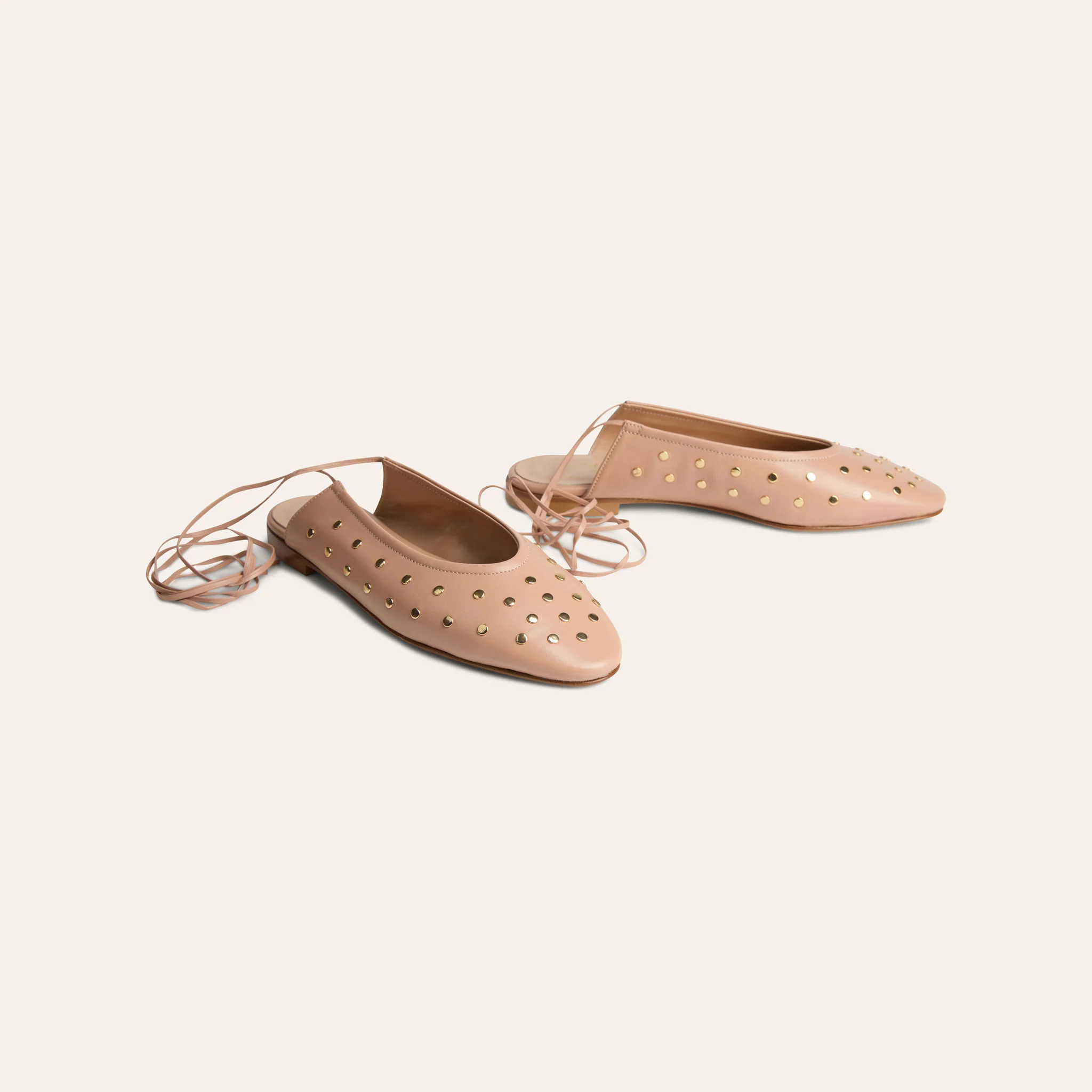 Como Ties Studs - Nude