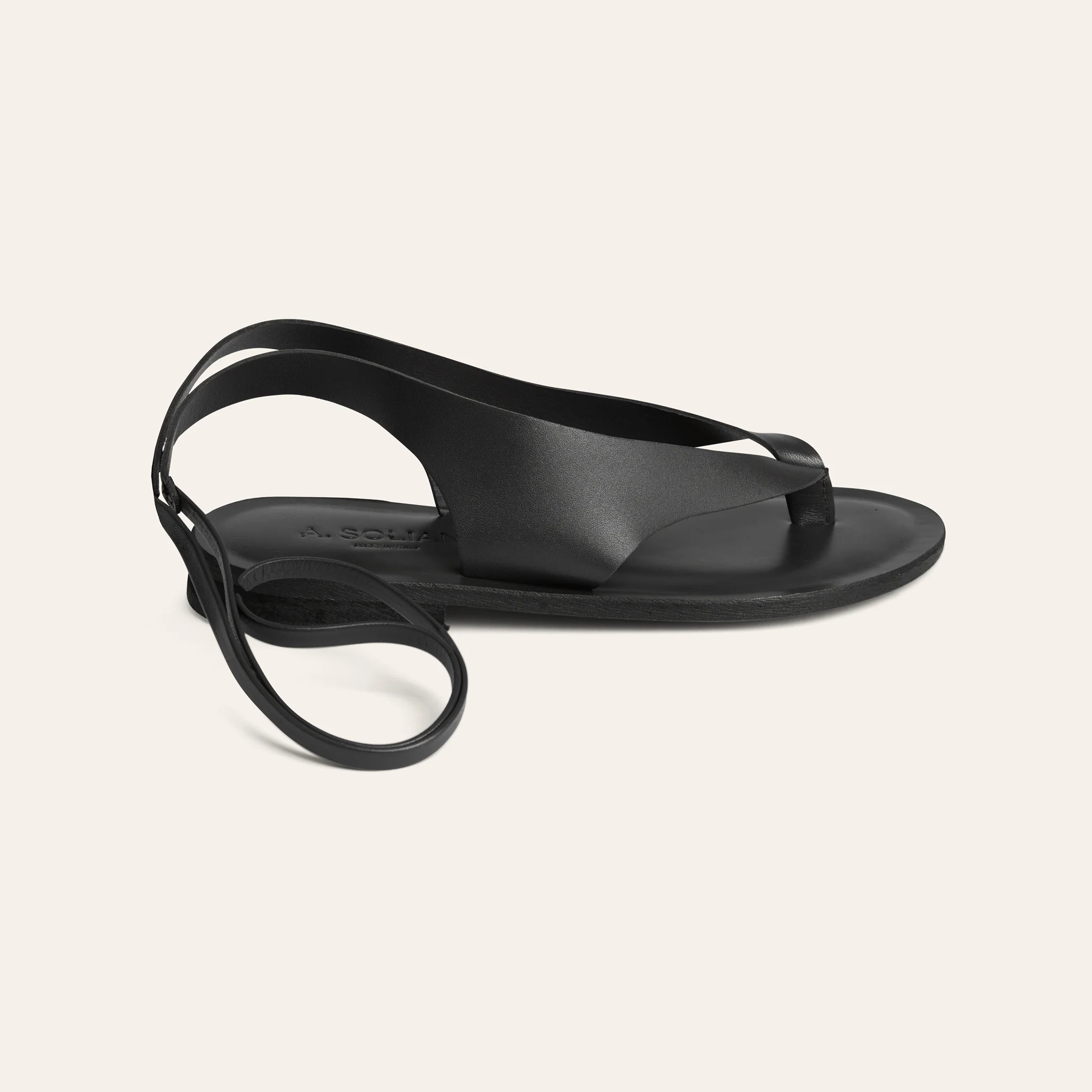 Doria - Black - Image 4