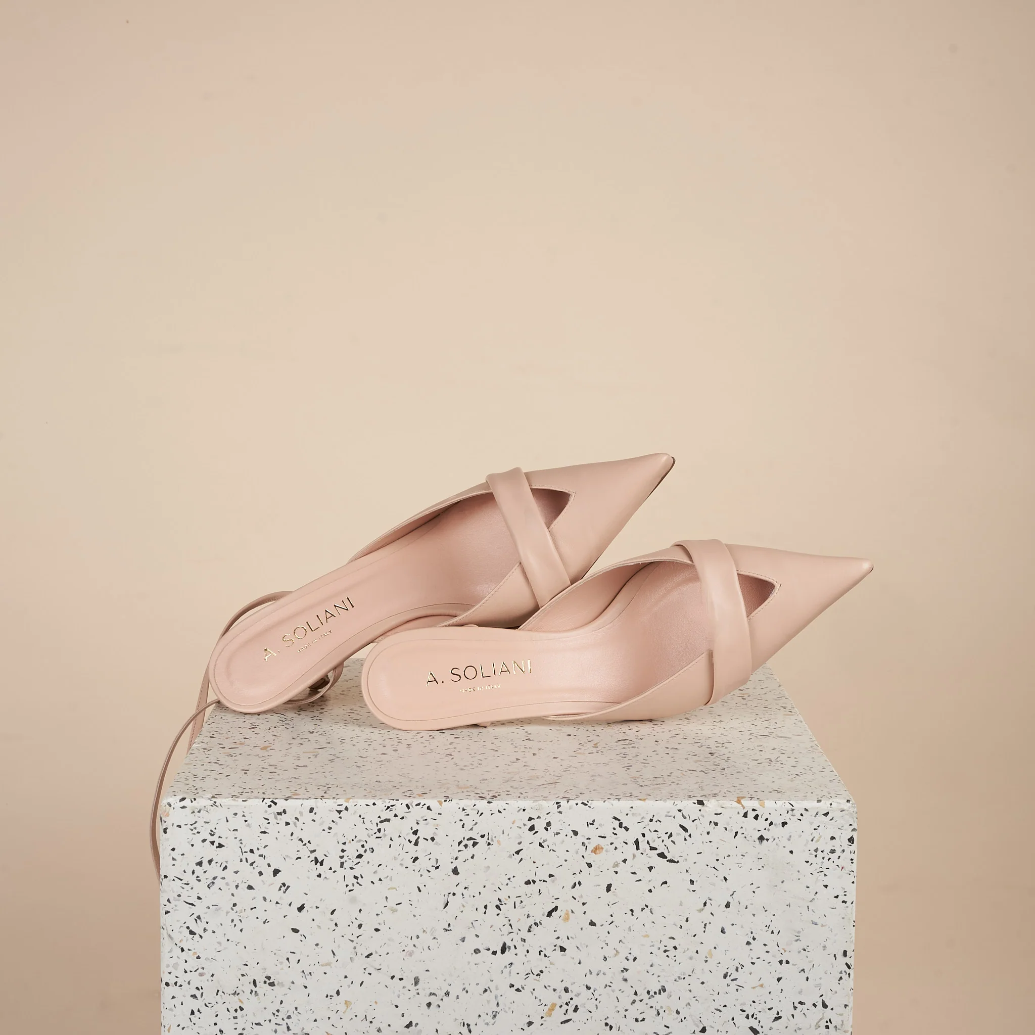 Emma - Blossom - Image 2