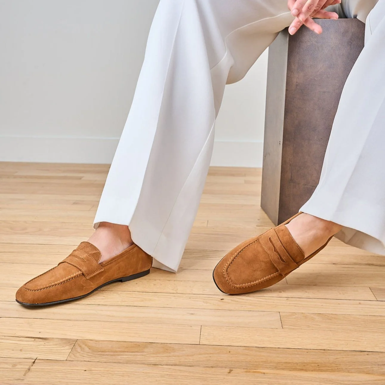 Lodi Due - Amaretto Suede - Image 4