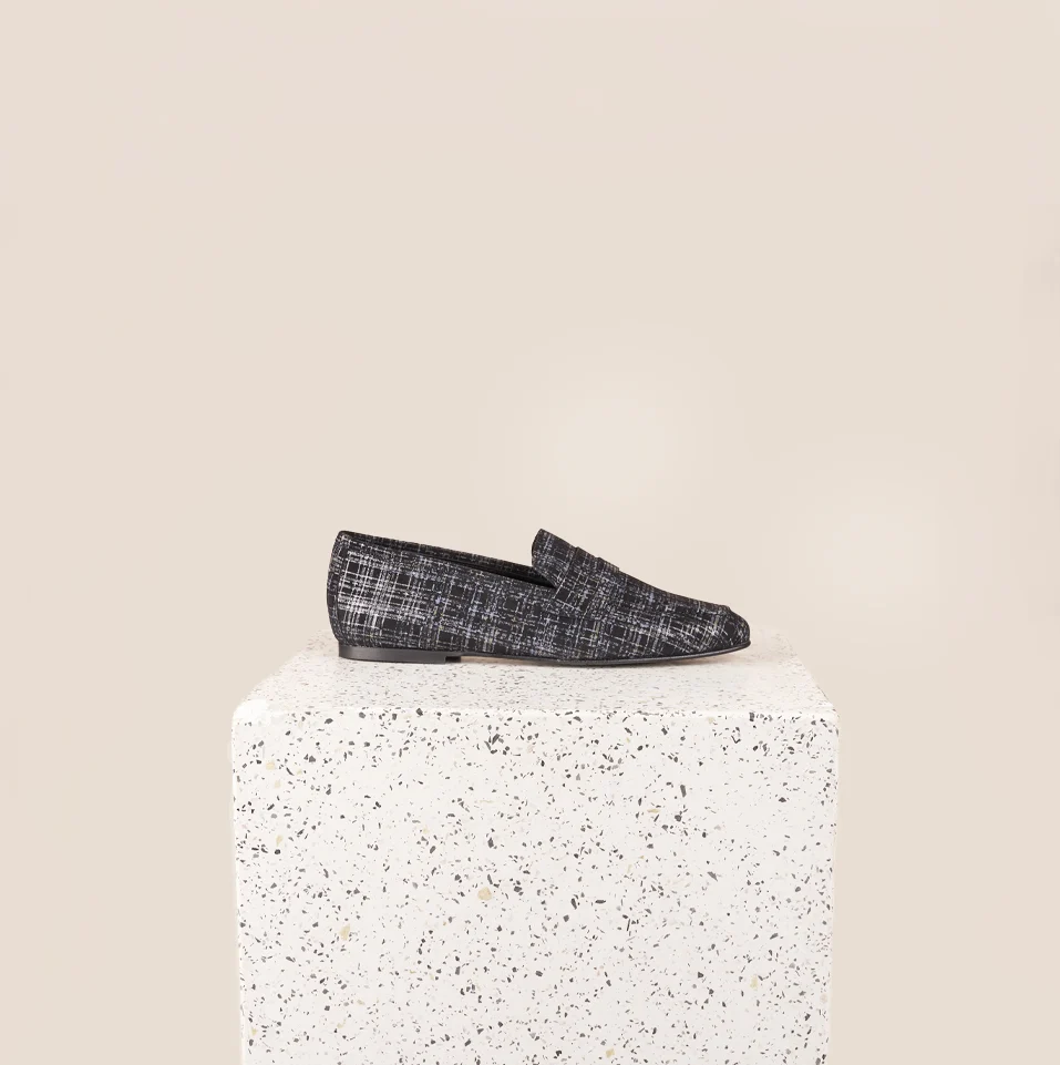 Lodi Due - Plaid Black - Image 2