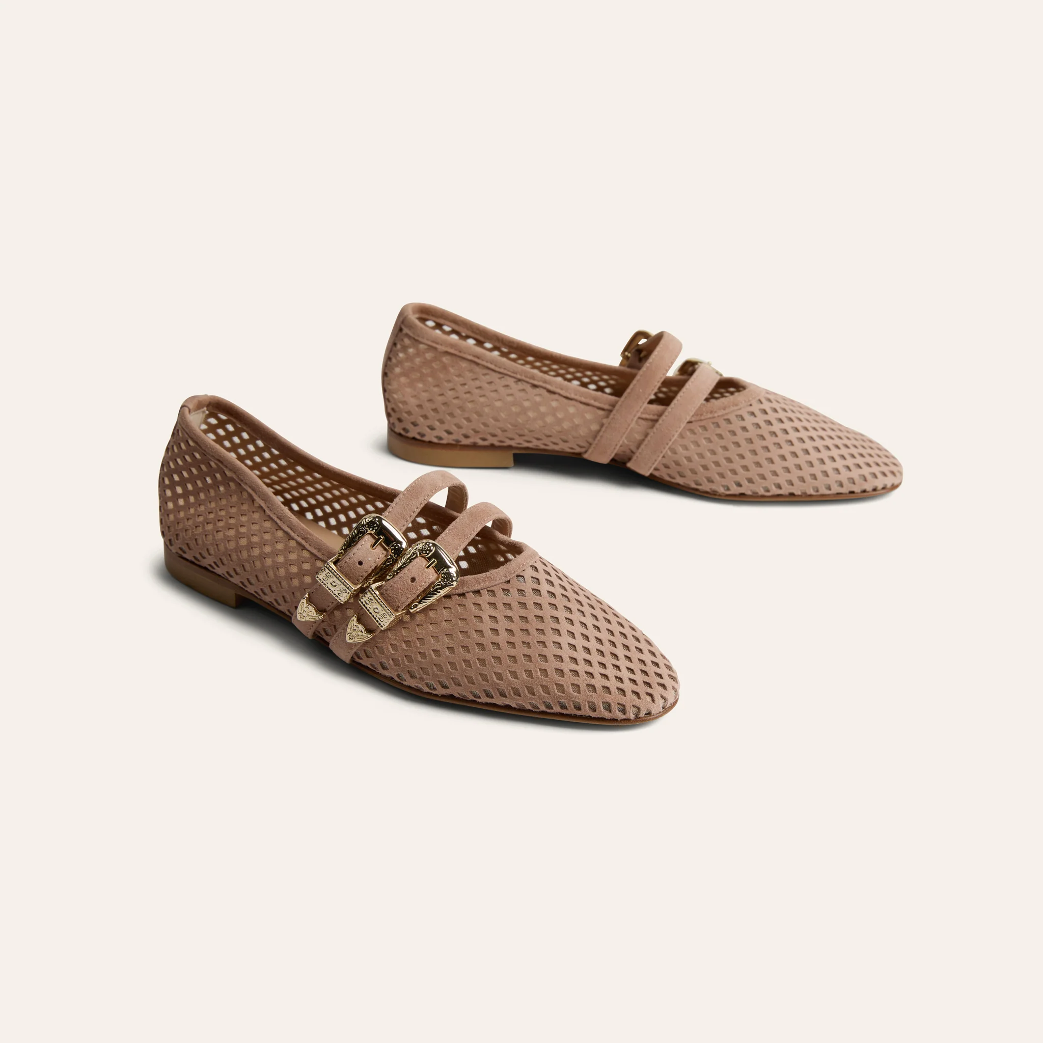 Udine - Perforated Rose Wind